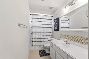 14230 Englewood Park Ln, Cypress, TX 77429 - Photo 20