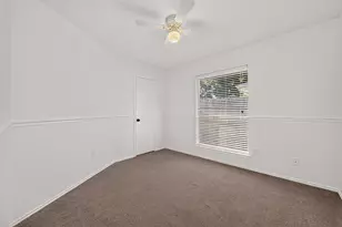 11410 Sunny Creek Dr, Houston, TX 77066 - Photo 24