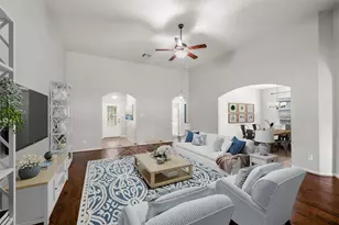 967 Gowan Dr, Conroe, TX 77301 - Photo 6