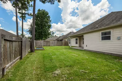 967 Gowan Drive, Conroe, TX 77301 - Photo 26