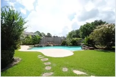 2731 Lakeside Village Drive, Missouri City, TX 77459 - Photo 32
