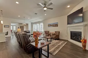 332 N Arrowhead Ln, Montgomery, TX 77316 - Photo 16