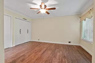 53 Litchfield Ln, Houston, TX 77024 - Photo 18