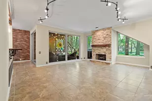 53 Litchfield Ln, Houston, TX 77024 - Photo 4