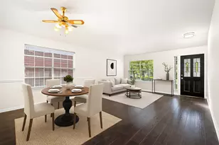 2719 Riverhollow Ln, Sugar Land, TX 77479 - Photo 2