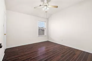 2719 Riverhollow Ln, Sugar Land, TX 77479 - Photo 12