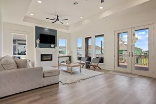 972 Driftwood Dr, Crystal Beach, TX 77650 - Photo 14