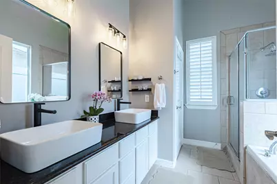 930 McKinney Park Lane, Houston, TX 77003 - Photo 26