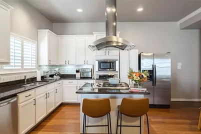 930 McKinney Park Lane, Houston, TX 77003 - Photo 8