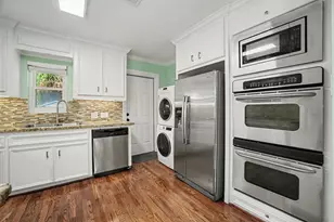 2805 Rosewood St, Houston, TX 77004 - Photo 10