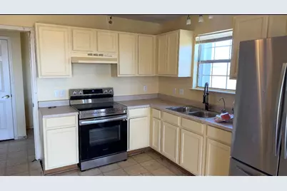 7437 S 7th Avenue, Sabine Pass, TX 77655 - Photo 34