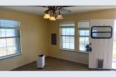 7437 S 7th Avenue, Sabine Pass, TX 77655 - Photo 30