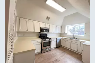 1606 Blue Heather Lane, Fresno, TX 77545 - Photo 2