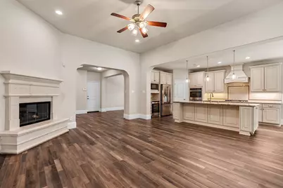 19 Cohasset Place, Tomball, TX 77375 - Photo 14