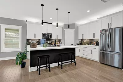 3513 Omega Street, Houston, TX 77022 - Photo 10