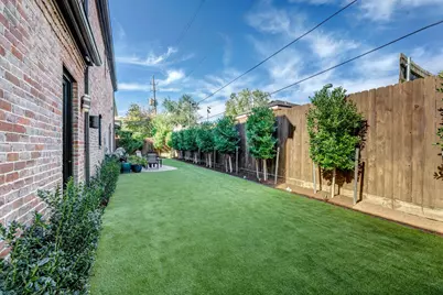 9 Upperway Lane, Houston, TX 77056 - Photo 30