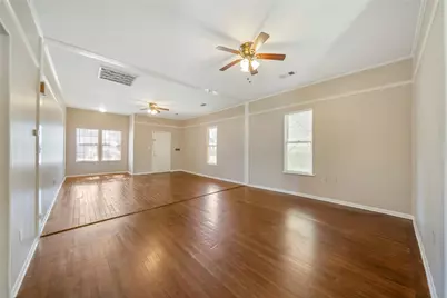 709 E 26th Street, Houston, TX 77009 - Photo 10