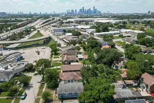 1419 Lombardy St, Houston, TX 77023 - Photo 30