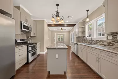 1419 Lombardy Street, Houston, TX 77023 - Photo 10