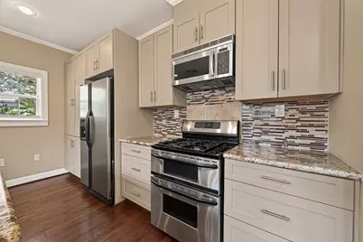 1419 Lombardy Street, Houston, TX 77023 - Photo 14
