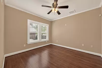 1419 Lombardy Street, Houston, TX 77023 - Photo 22
