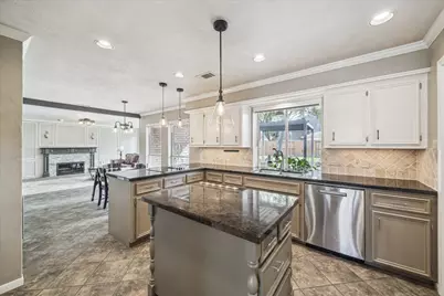 3007 Manor Grove Drive, Houston, TX 77345 - Photo 6