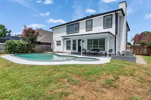 2605 S Mission Cir, Friendswood, TX 77546 - Photo 1