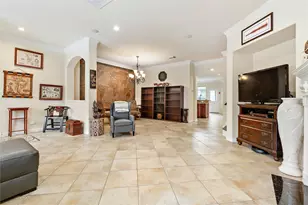 15 Crocus Petal St, The Woodlands, TX 77382 - Photo 4