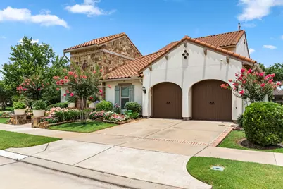 3930 Sundance Hill Lane, Sugar Land, TX 77479 - Photo 2