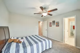 8510 Brinklow Point Dr, Cypress, TX 77433 - Photo 24