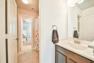 8510 Brinklow Point Dr, Cypress, TX 77433 - Photo 34