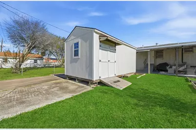 3101 Kleinmann Avenue, Galveston, TX 77551 - Photo 22