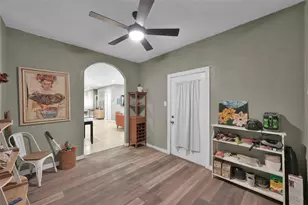 592 Mosswood Dr, Conroe, TX 77302 - Photo 22