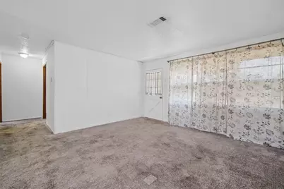 384 Lakeview Drive, Onalaska, TX 77360 - Photo 4
