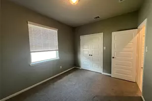 1131 Bluebonnet Trl, Bellville, TX 77418 - Photo 10