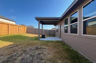 1131 Bluebonnet Trl, Bellville, TX 77418 - Photo 14