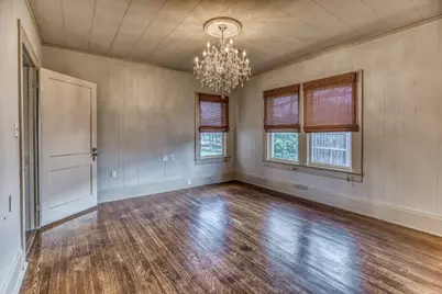 404 W Main Street, Bellville, TX 77418 - Photo 12