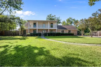 4702 Bayou Vista Drive, Houston, TX 77091 - Photo 1