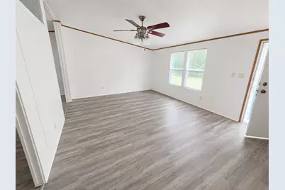 120 Acorn, Livingston, TX 77351 - Photo 6