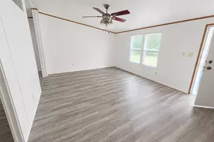 120 Acorn, Livingston, TX 77351 - Photo 6