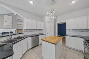 17338 Kiowa River Ln, Houston, TX 77095 - Photo 4