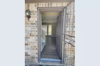 7631 Goudin Drive, Missouri City, TX 77489 - Photo 2