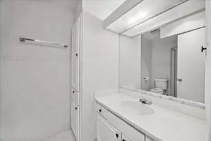 5815 Lynbrook Dr, Houston, TX 77057 - Photo 14