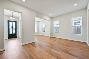 2519 S Houston Ave, Pearland, TX 77581 - Photo 6