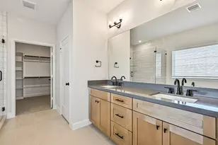 2519 S Houston Ave, Pearland, TX 77581 - Photo 24