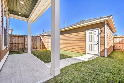 2519 S Houston Avenue, Pearland, TX 77581 - Photo 32