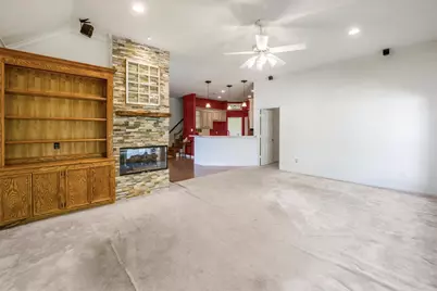 2434 Pebblebrook Circle, Conroe, TX 77384 - Photo 6