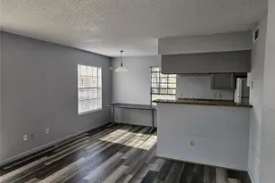 2750 Holly Hall St, Houston, TX 77054 - Photo 4