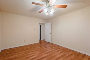 138 Summer Pl, Huntsville, TX 77340 - Photo 14