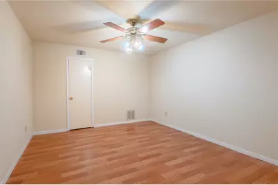138 Summer Place #C, Huntsville, TX 77340 - Photo 12